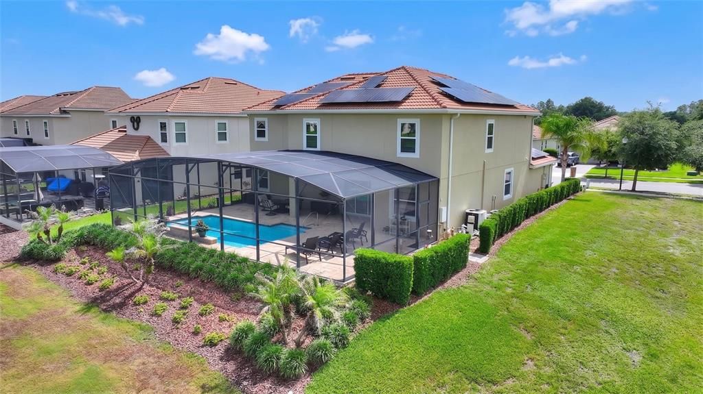 For Sale: $849,000 (6 beds, 4 baths, 3833 Square Feet)
