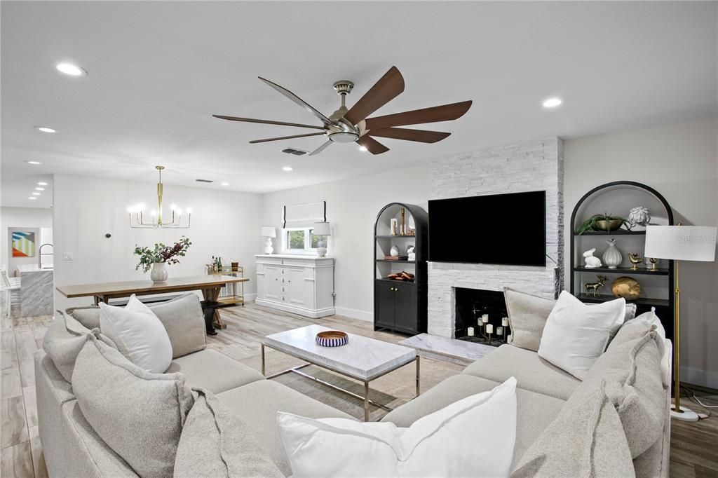 For Sale: $1,850,000 (4 beds, 4 baths, 4141 Square Feet)