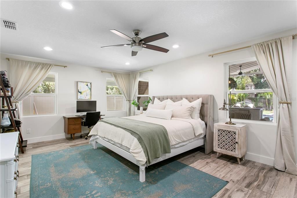 For Sale: $1,850,000 (4 beds, 4 baths, 4141 Square Feet)
