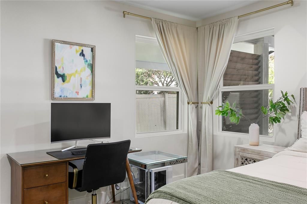 For Sale: $1,850,000 (4 beds, 4 baths, 4141 Square Feet)