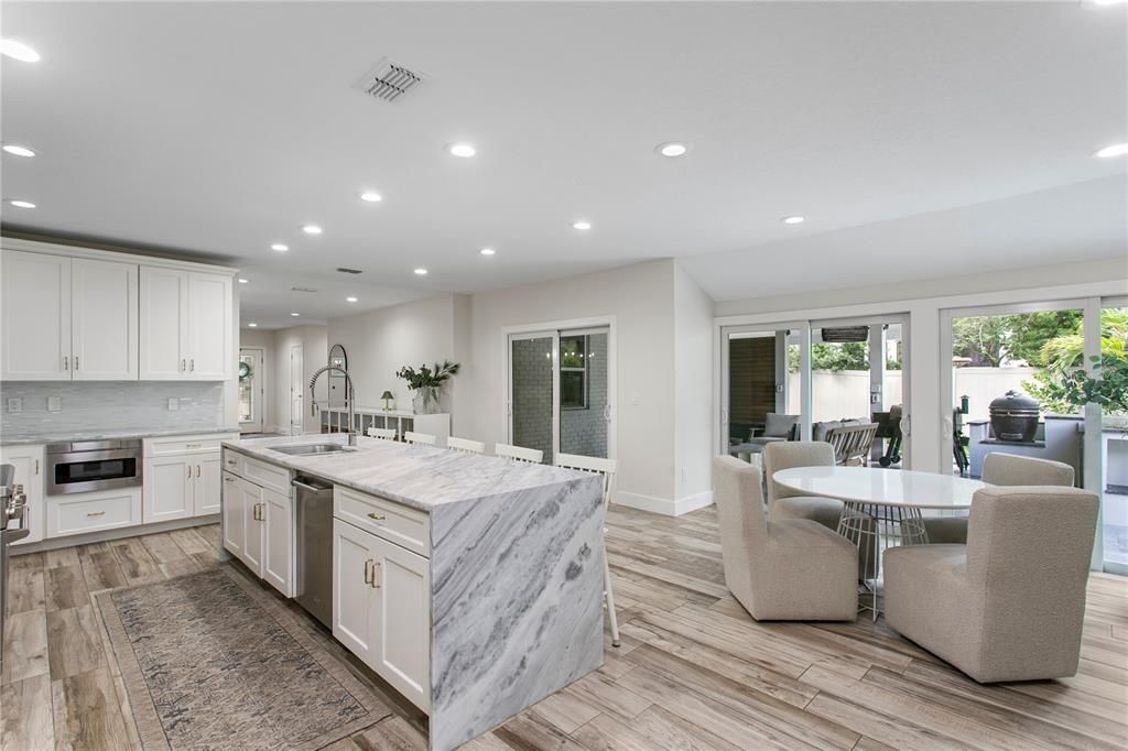 For Sale: $1,850,000 (4 beds, 4 baths, 4141 Square Feet)
