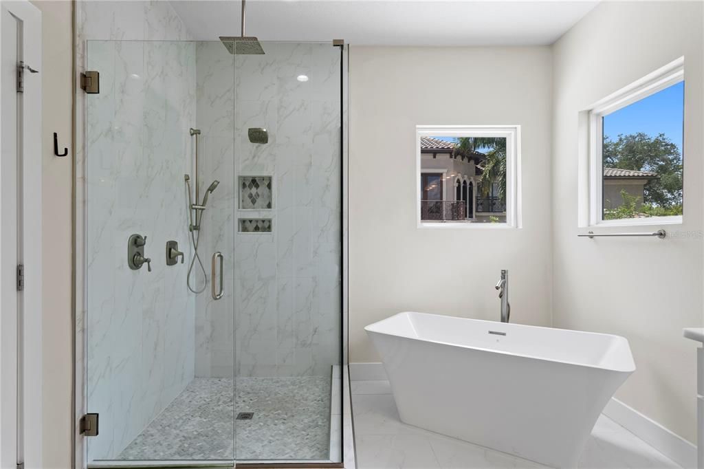 For Sale: $1,850,000 (4 beds, 4 baths, 4141 Square Feet)