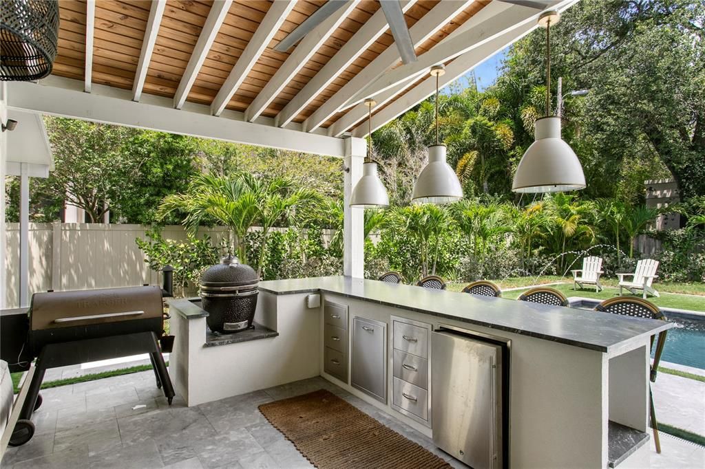 For Sale: $1,850,000 (4 beds, 4 baths, 4141 Square Feet)
