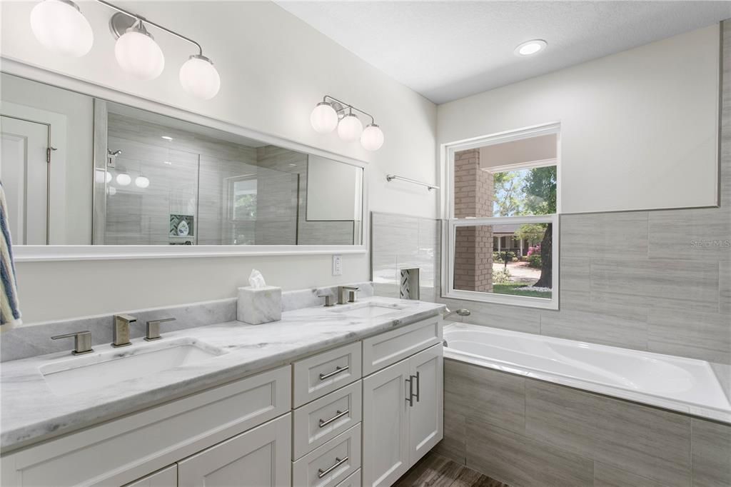 For Sale: $1,850,000 (4 beds, 4 baths, 4141 Square Feet)