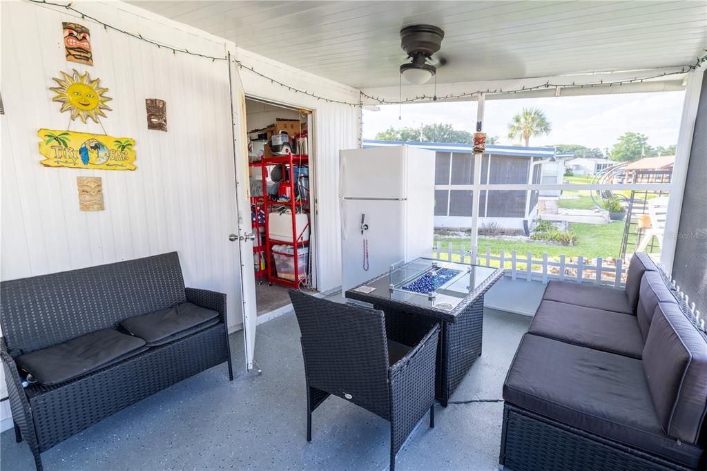 На продажу: $165,000 (2 спален, 2 ванн, 1432 Квадратных фут)