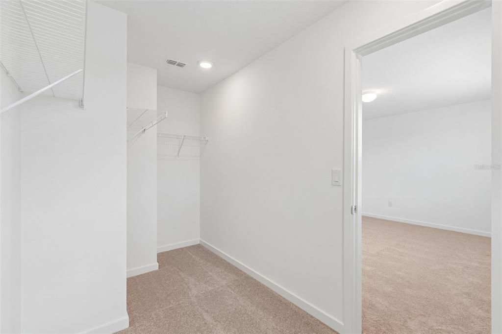 For Rent: $3,600 (4 beds, 3 baths, 2894 Square Feet)