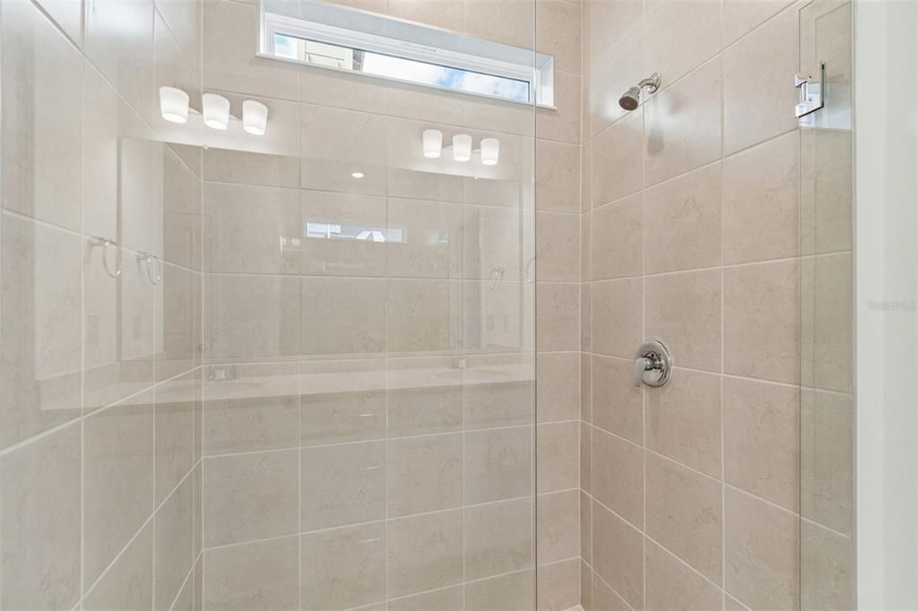 For Rent: $3,600 (4 beds, 3 baths, 2894 Square Feet)