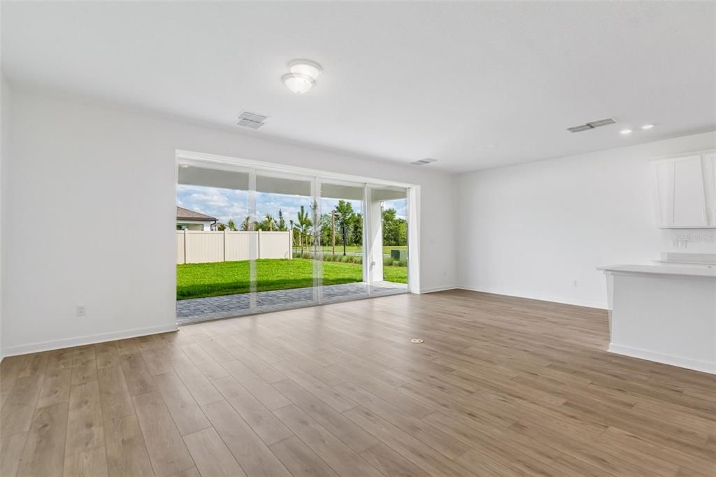 For Rent: $3,600 (4 beds, 3 baths, 2894 Square Feet)