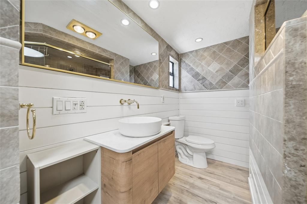 For Sale: $355,000 (3 beds, 2 baths, 2056 Square Feet)