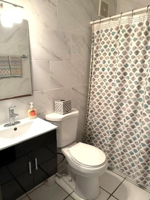 For Sale: $433,000 (3 beds, 2 baths, 1040 Square Feet)