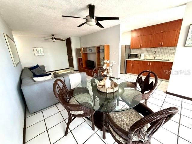 For Sale: $433,000 (3 beds, 2 baths, 1040 Square Feet)