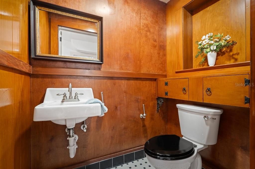 En Venta: $1,399,000 (5 camas, 4 baños, 4948 Pies cuadrados)