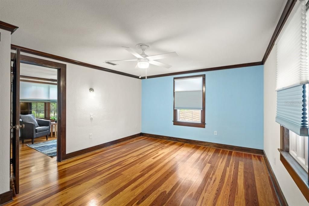 En Venta: $1,399,000 (5 camas, 4 baños, 4948 Pies cuadrados)