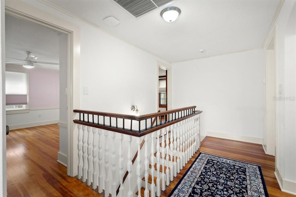 En Venta: $1,399,000 (5 camas, 4 baños, 4948 Pies cuadrados)