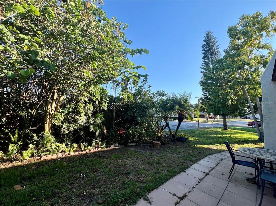 En Venta: $129,900 (2 camas, 2 baños, 886 Pies cuadrados)