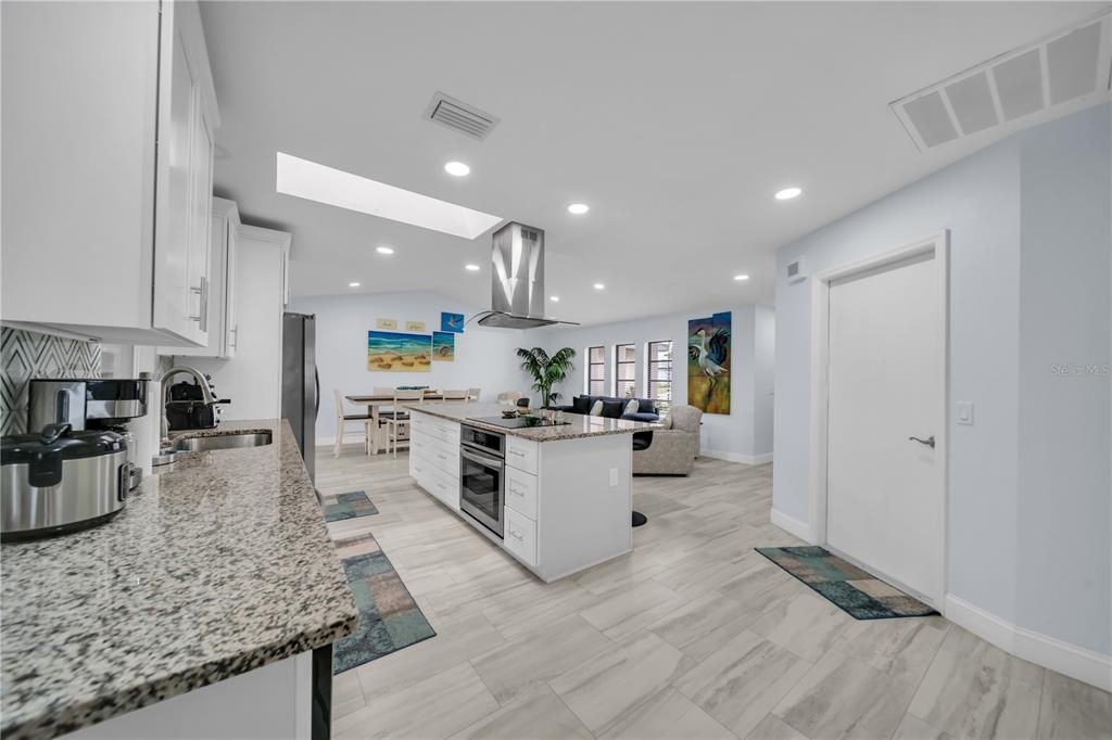For Sale: $390,000 (3 beds, 2 baths, 1898 Square Feet)