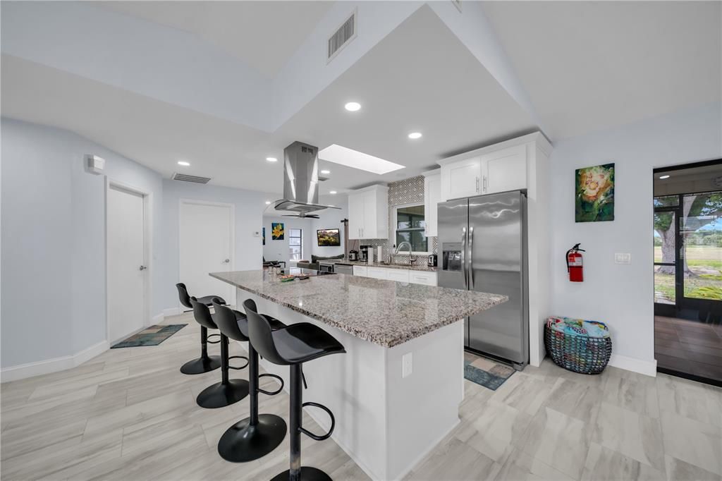 For Sale: $390,000 (3 beds, 2 baths, 1898 Square Feet)