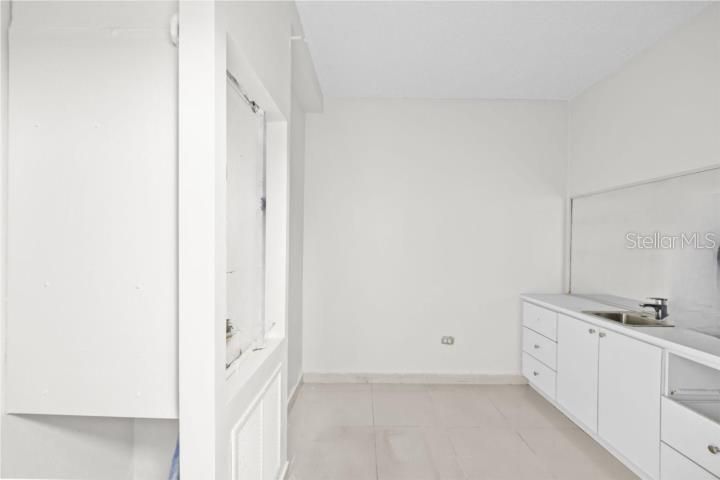 На продажу: $33,600 (0 спален, 0 ванн, 0 Квадратных фут)