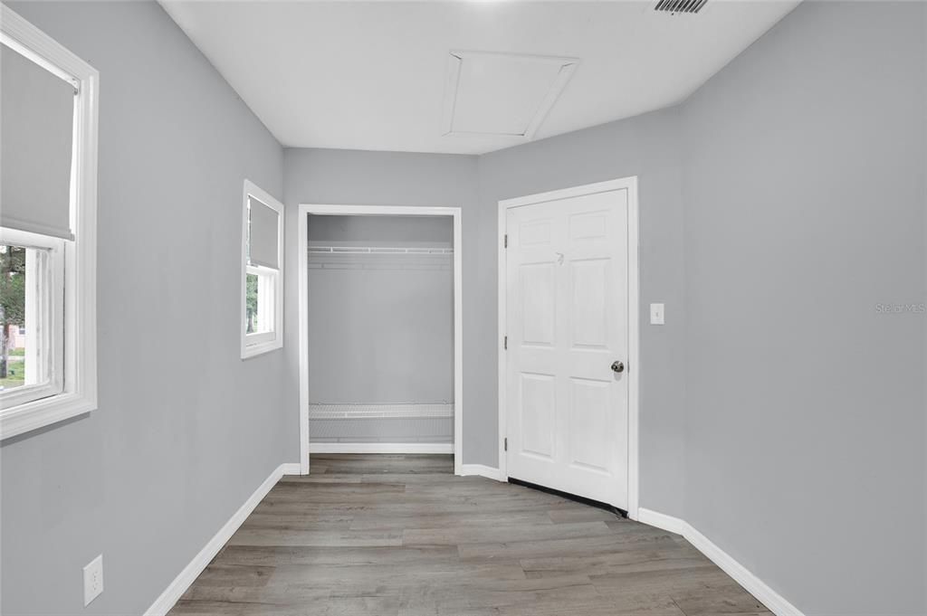 For Sale: $349,500 (4 beds, 0 baths, 1592 Square Feet)