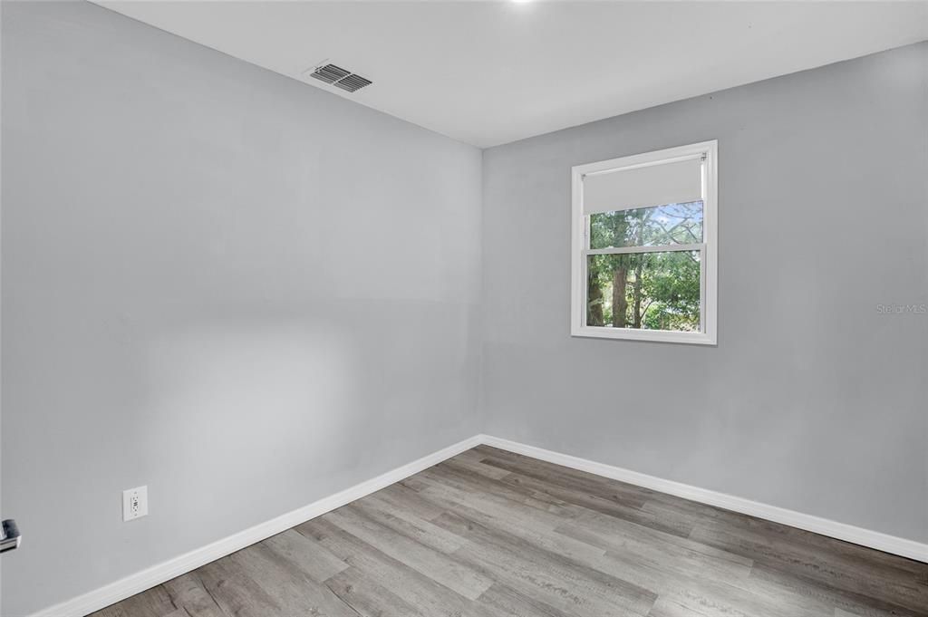 For Sale: $349,500 (4 beds, 0 baths, 1592 Square Feet)