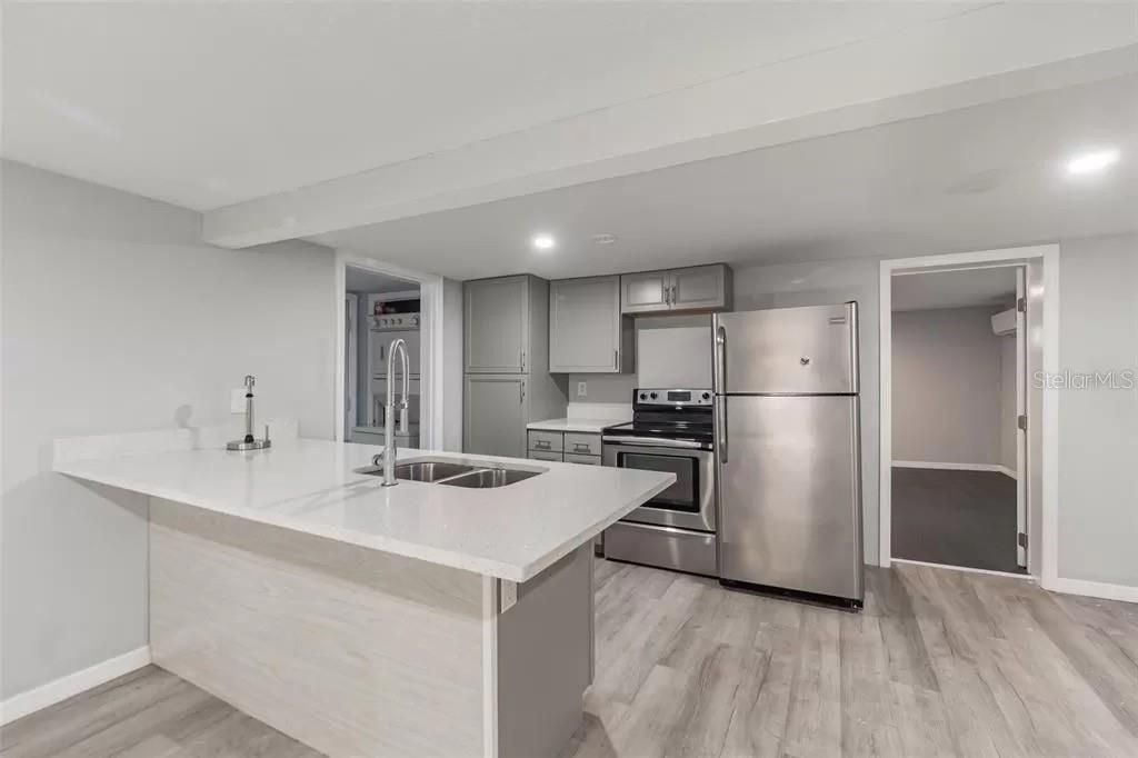 For Sale: $349,500 (4 beds, 0 baths, 1592 Square Feet)