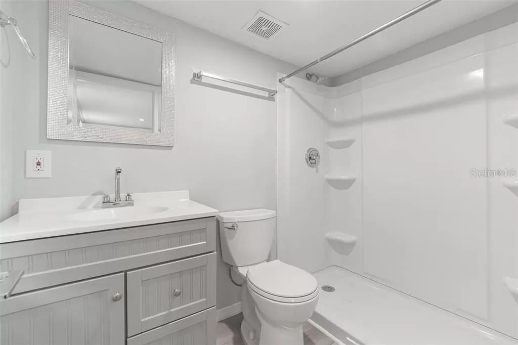 For Sale: $349,500 (4 beds, 0 baths, 1592 Square Feet)