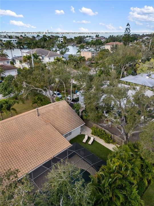 Active With Contract: $2,490,000 (4 beds, 3 baths, 2696 Square Feet)