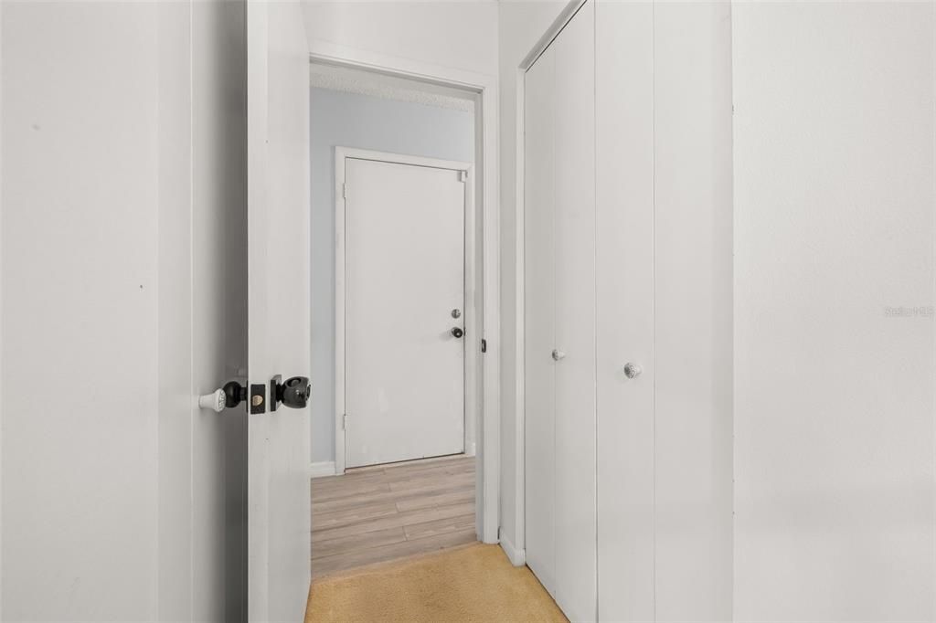 На продажу: $329,000 (3 спален, 2 ванн, 1892 Квадратных фут)