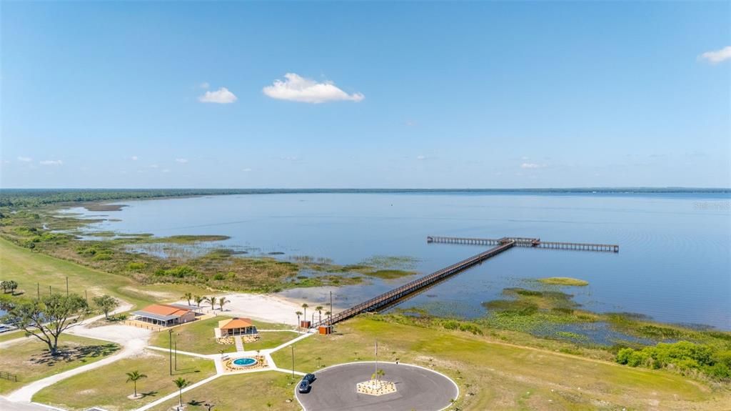 На продажу: $329,000 (3 спален, 2 ванн, 1892 Квадратных фут)