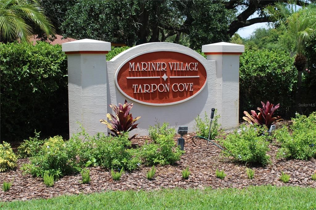 For Rent: $2,500 (2 beds, 2 baths, 1065 Square Feet)