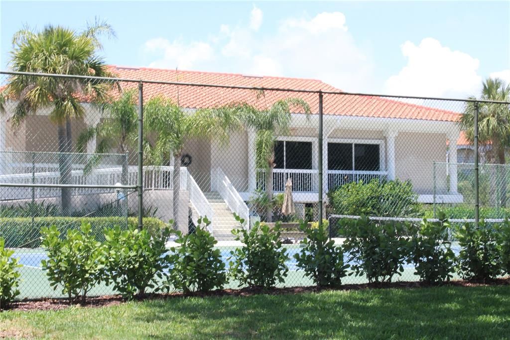 For Rent: $2,500 (2 beds, 2 baths, 1065 Square Feet)