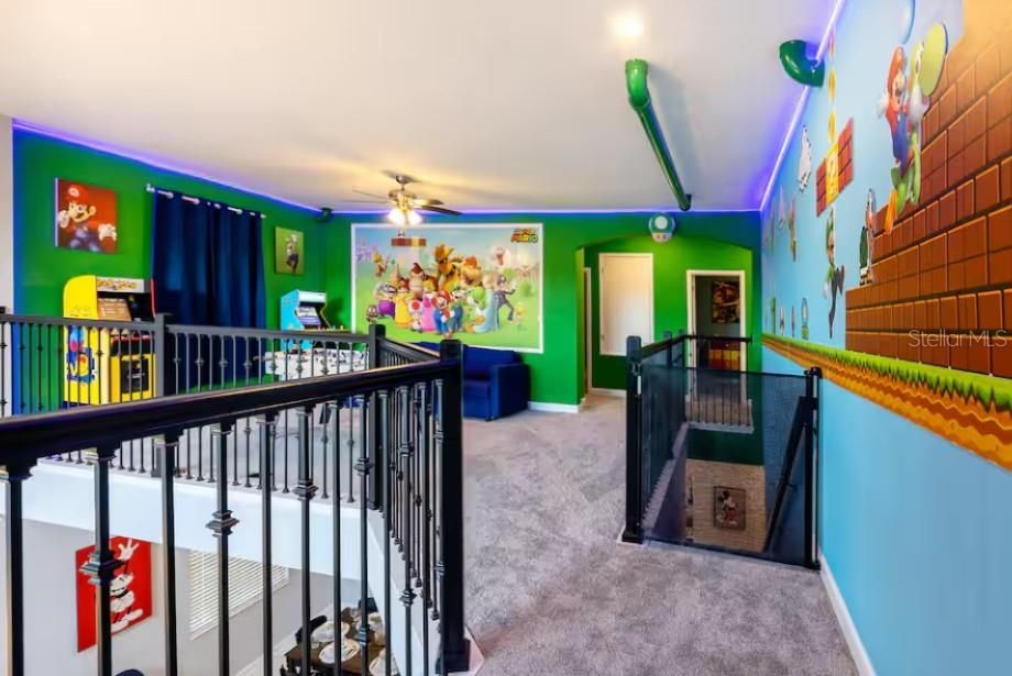 For Sale: $650,000 (5 beds, 5 baths, 2996 Square Feet)