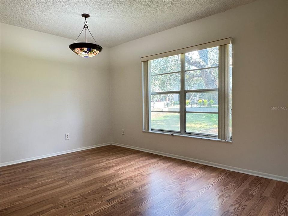 En Venta: $173,000 (2 camas, 2 baños, 912 Pies cuadrados)