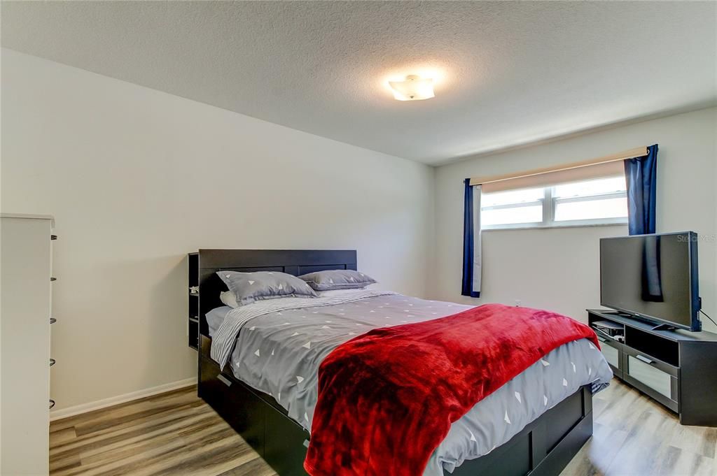 For Sale: $590,000 (4 beds, 2 baths, 2277 Square Feet)