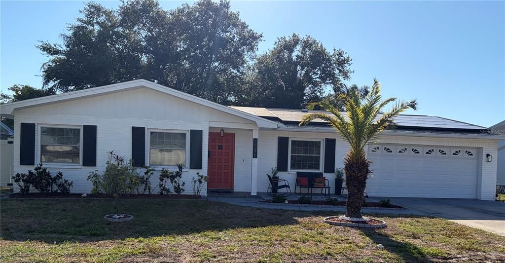 For Sale: $590,000 (4 beds, 2 baths, 2277 Square Feet)