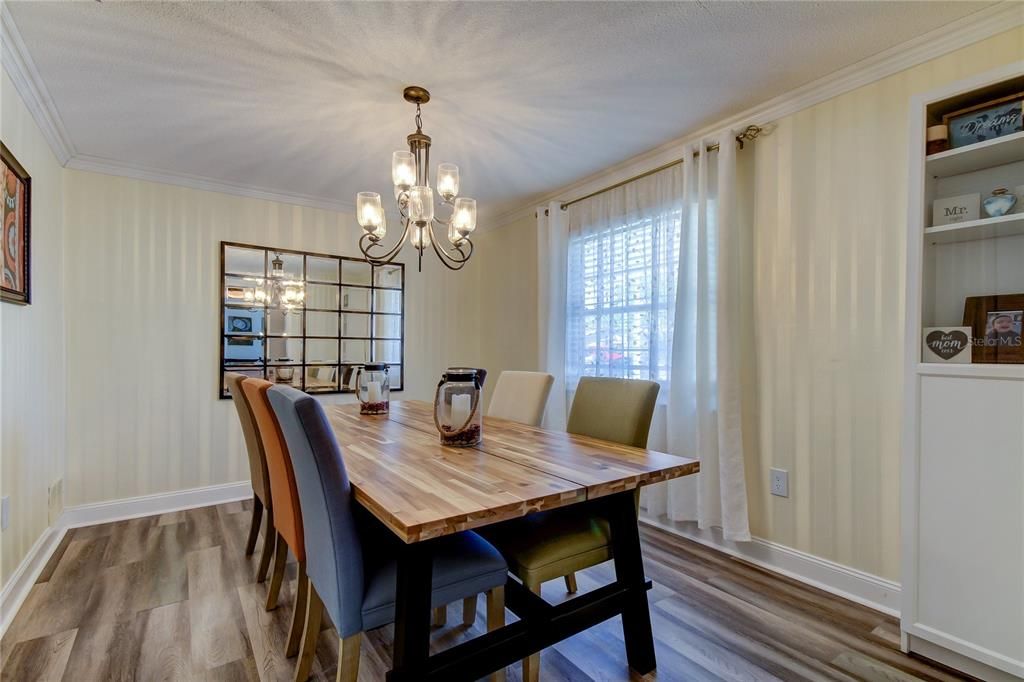 For Sale: $590,000 (4 beds, 2 baths, 2277 Square Feet)