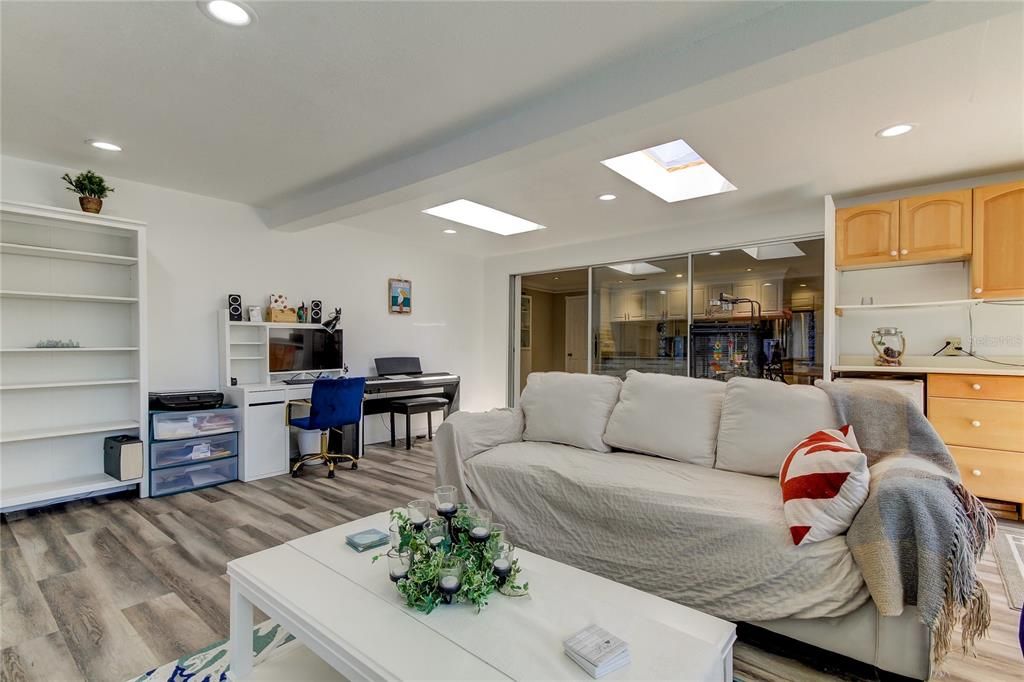For Sale: $590,000 (4 beds, 2 baths, 2277 Square Feet)