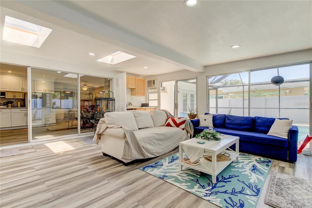 For Sale: $590,000 (4 beds, 2 baths, 2277 Square Feet)