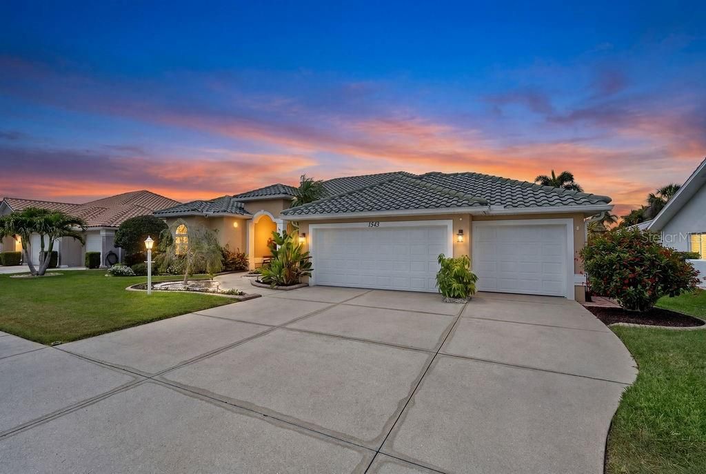 En Venta: $639,900 (3 camas, 2 baños, 2322 Pies cuadrados)