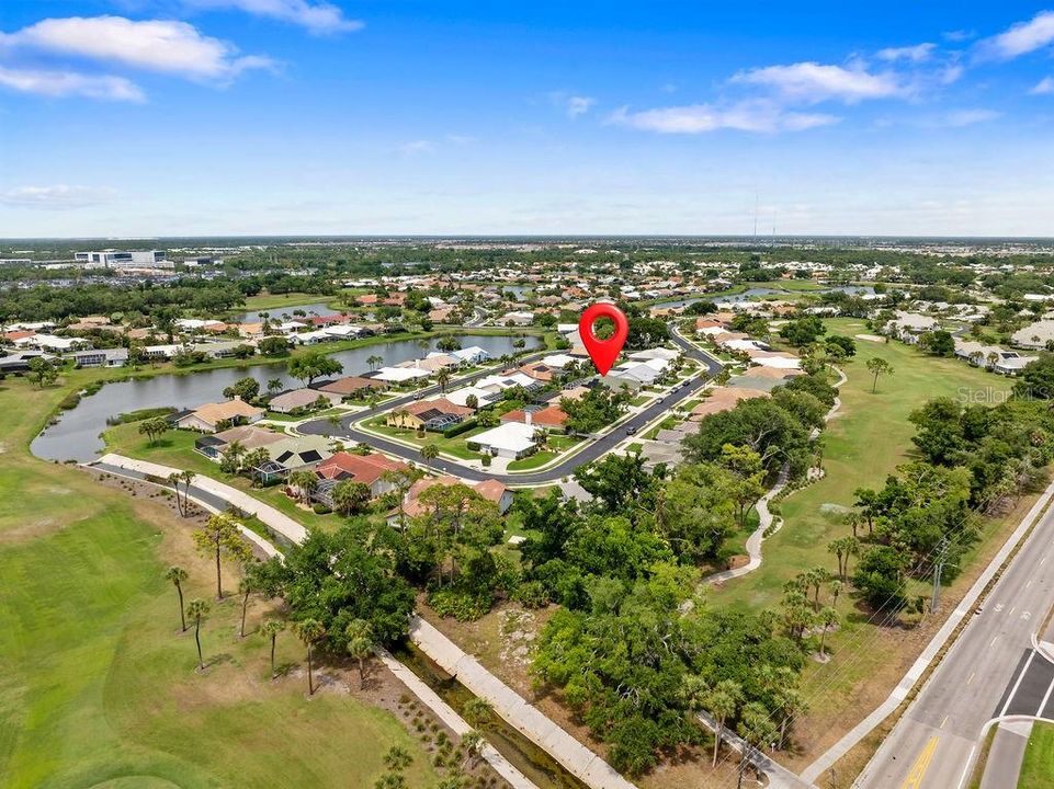 En Venta: $639,900 (3 camas, 2 baños, 2322 Pies cuadrados)