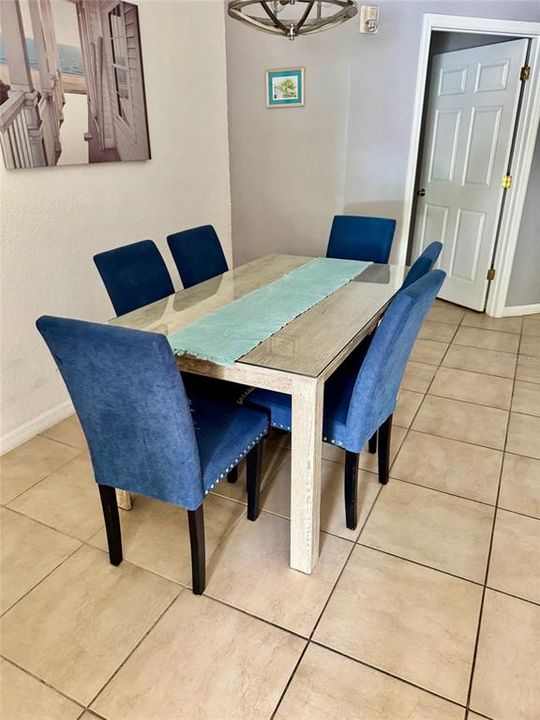 En Venta: $160,000 (2 camas, 2 baños, 1307 Pies cuadrados)