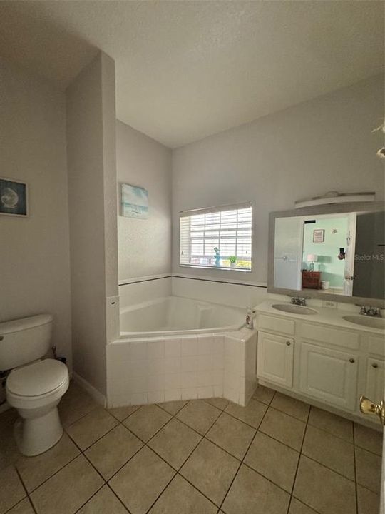 En Venta: $160,000 (2 camas, 2 baños, 1307 Pies cuadrados)