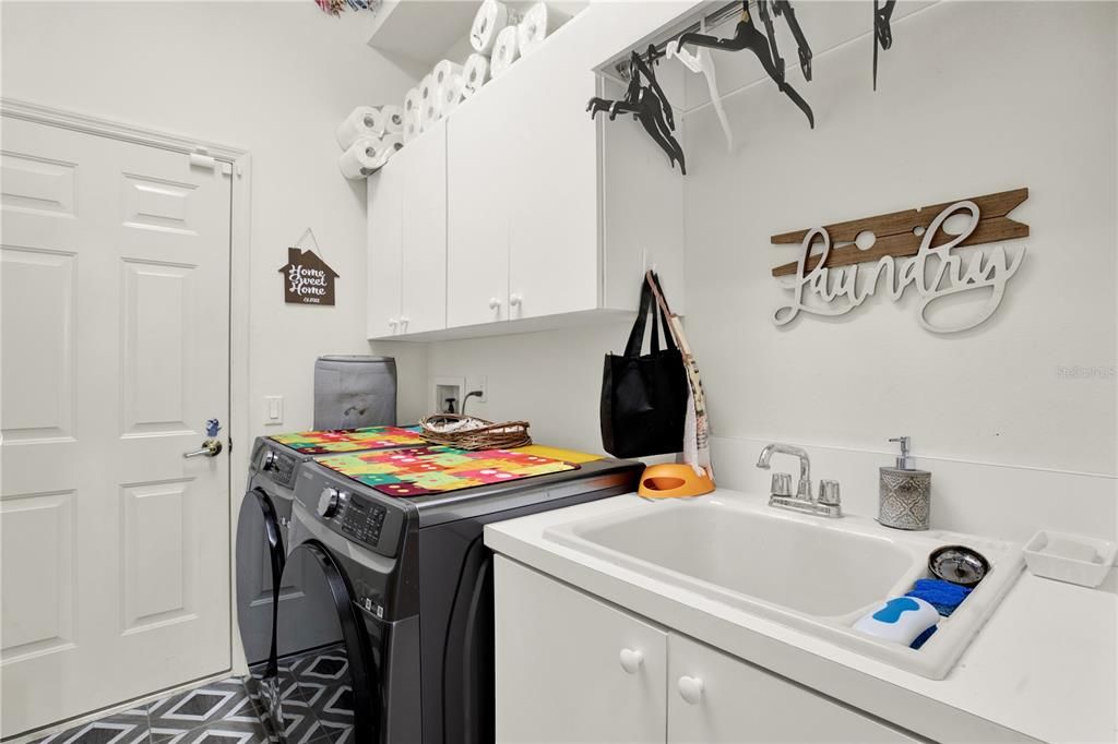 For Sale: $620,000 (4 beds, 3 baths, 2149 Square Feet)