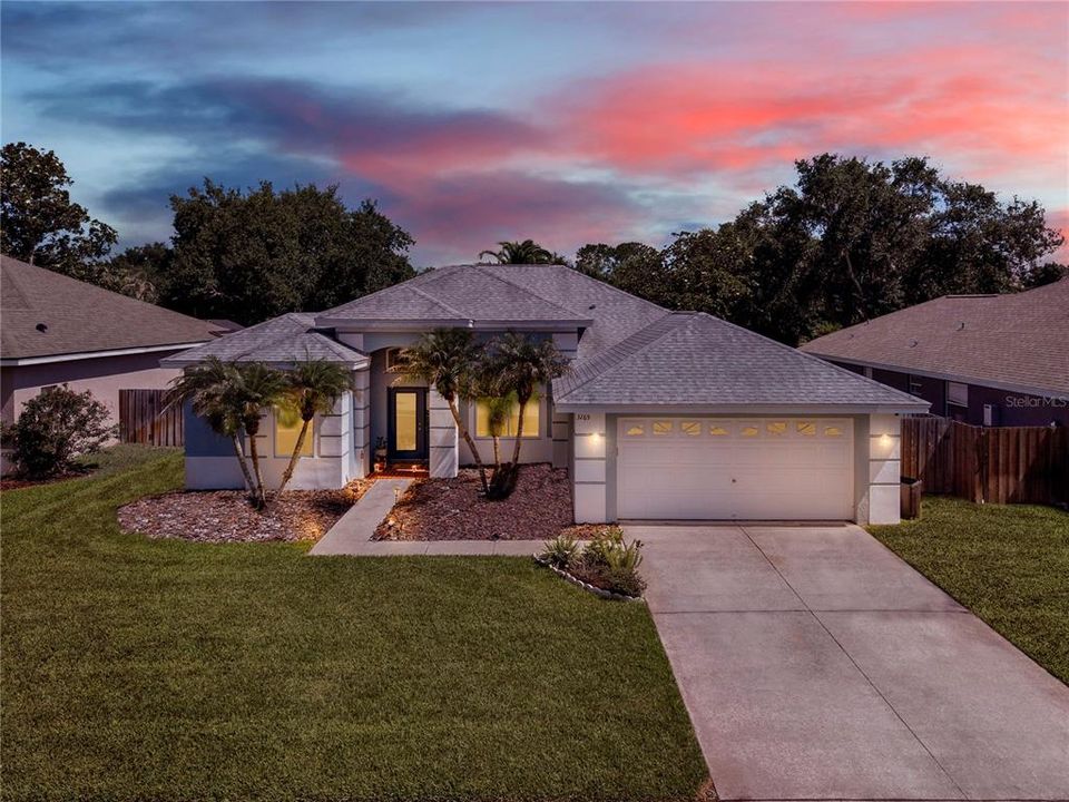 For Sale: $620,000 (4 beds, 3 baths, 2149 Square Feet)