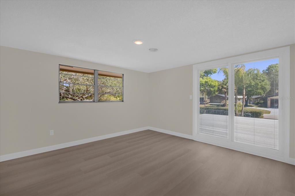 For Sale: $435,000 (4 beds, 2 baths, 2080 Square Feet)