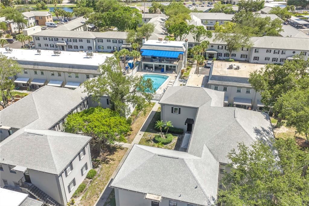 For Sale: $142,500 (1 beds, 1 baths, 722 Square Feet)