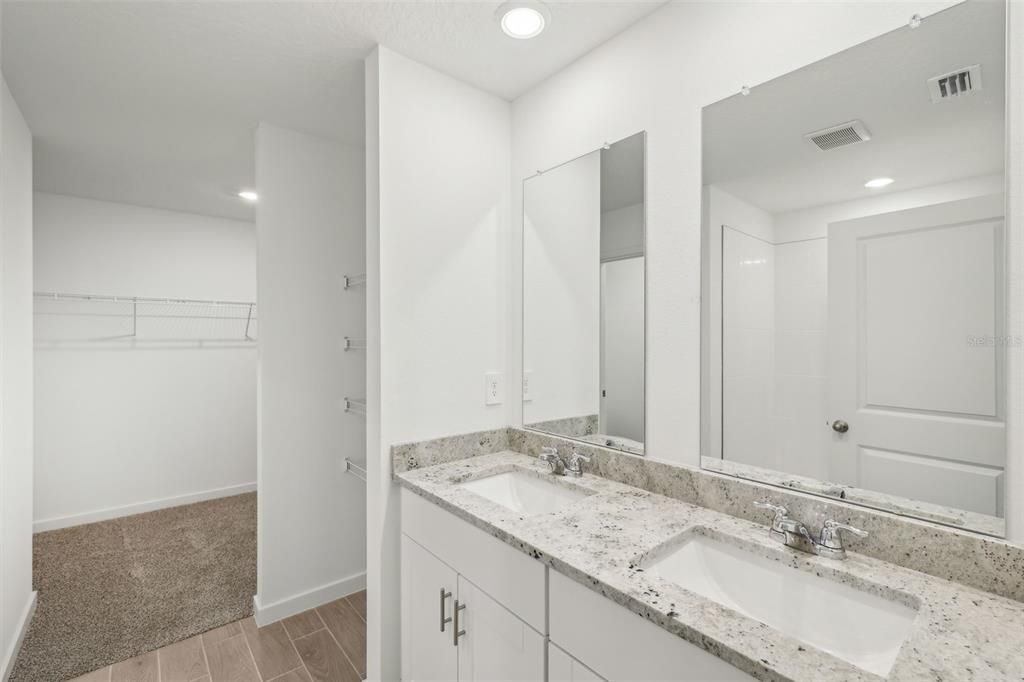 For Sale: $309,990 (4 beds, 2 baths, 1607 Square Feet)