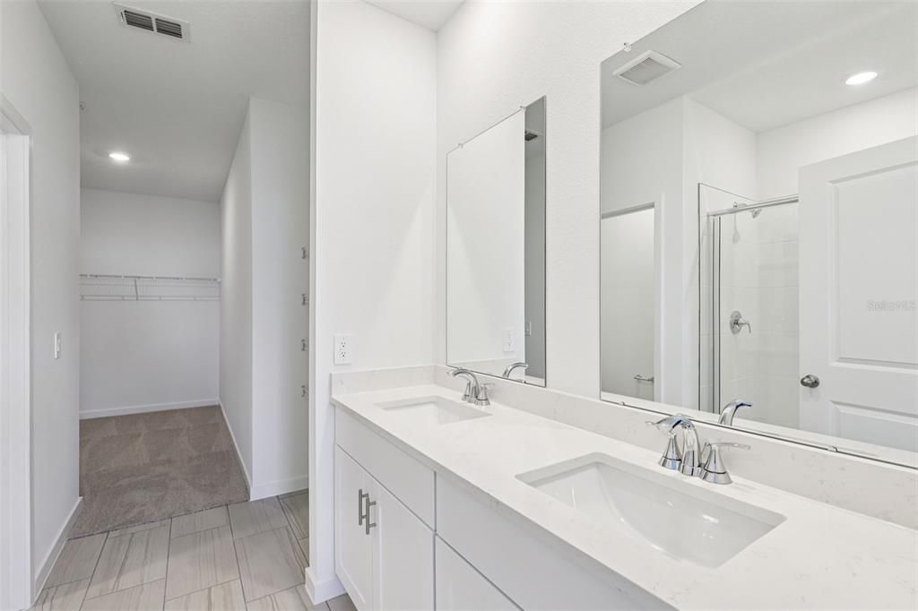 En Venta: $344,990 (4 camas, 2 baños, 2168 Pies cuadrados)