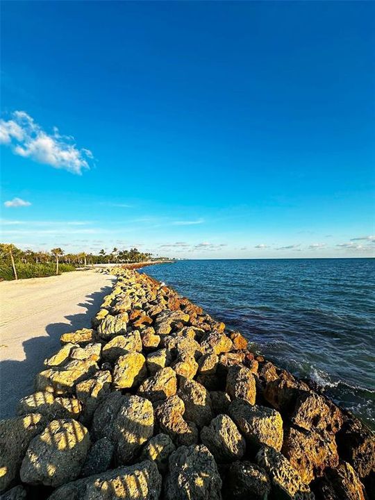 For Sale: $2,795,000 (1.13 acres)