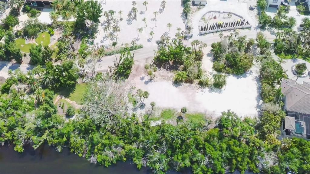 For Sale: $2,795,000 (1.13 acres)